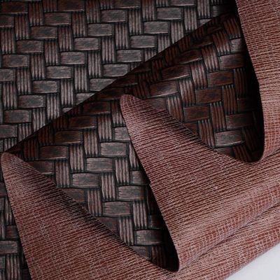 0.6mm Εμφυτοποιημένη συσκευασία Δέρμα Fux πλεγμένο δέρμα PVC Μεγάλο υφάσματα Mat