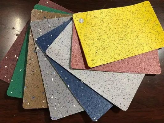 Ανθεκτικότητα στην τριβή Τα στρώματα δαπέδου αυτοκινήτου Δέρμα 2m Κουάρτζι Βινύλιο πλακάκια δαπέδου Δέρμα