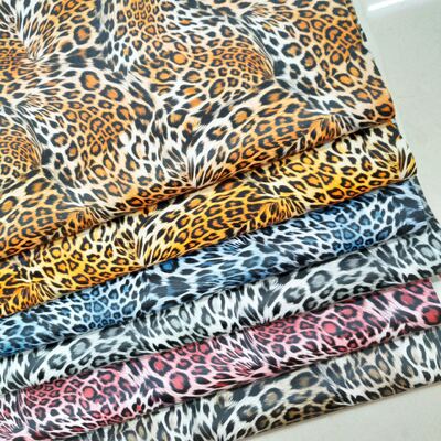 Wholesale Pvc Leopard Printed Synthetic Artificial Leather for Bag Notebook Phone Shell Table Mat Faux Leather Fabric